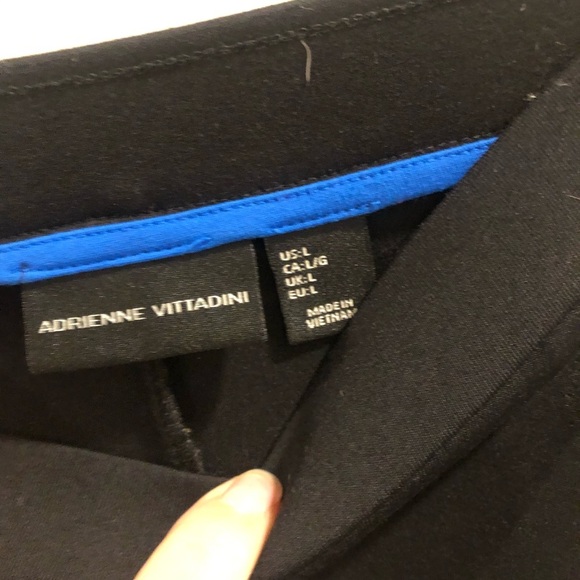 Heavyweight black flare skirt - Picture 2 of 2